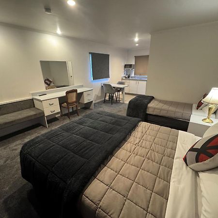 Settlers Motor Lodge Lower Hutt Exteriör bild