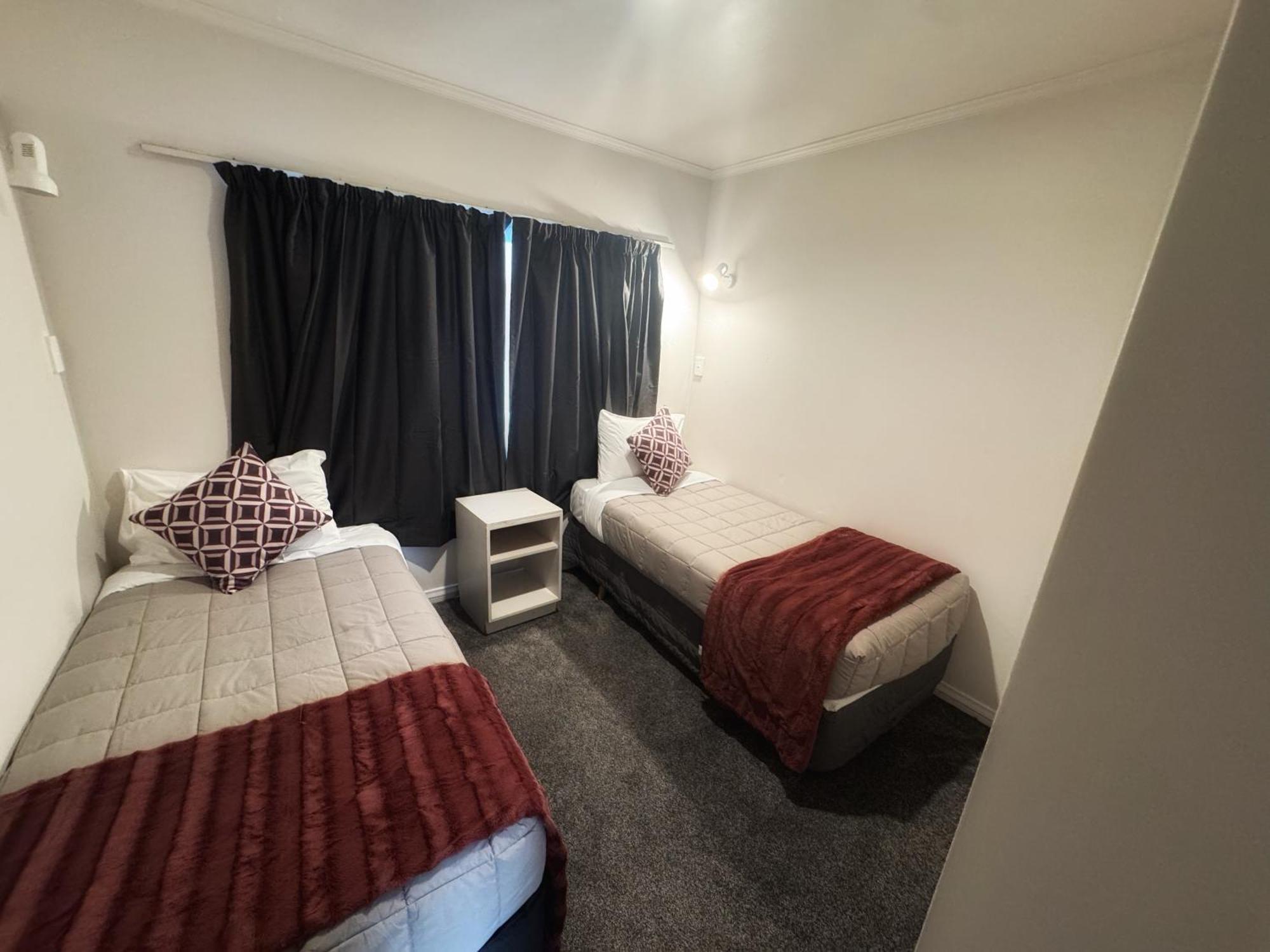 Settlers Motor Lodge Lower Hutt Exteriör bild